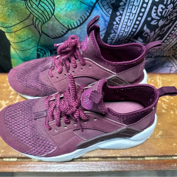 Nike Air Huarache - Picture 7 of 11